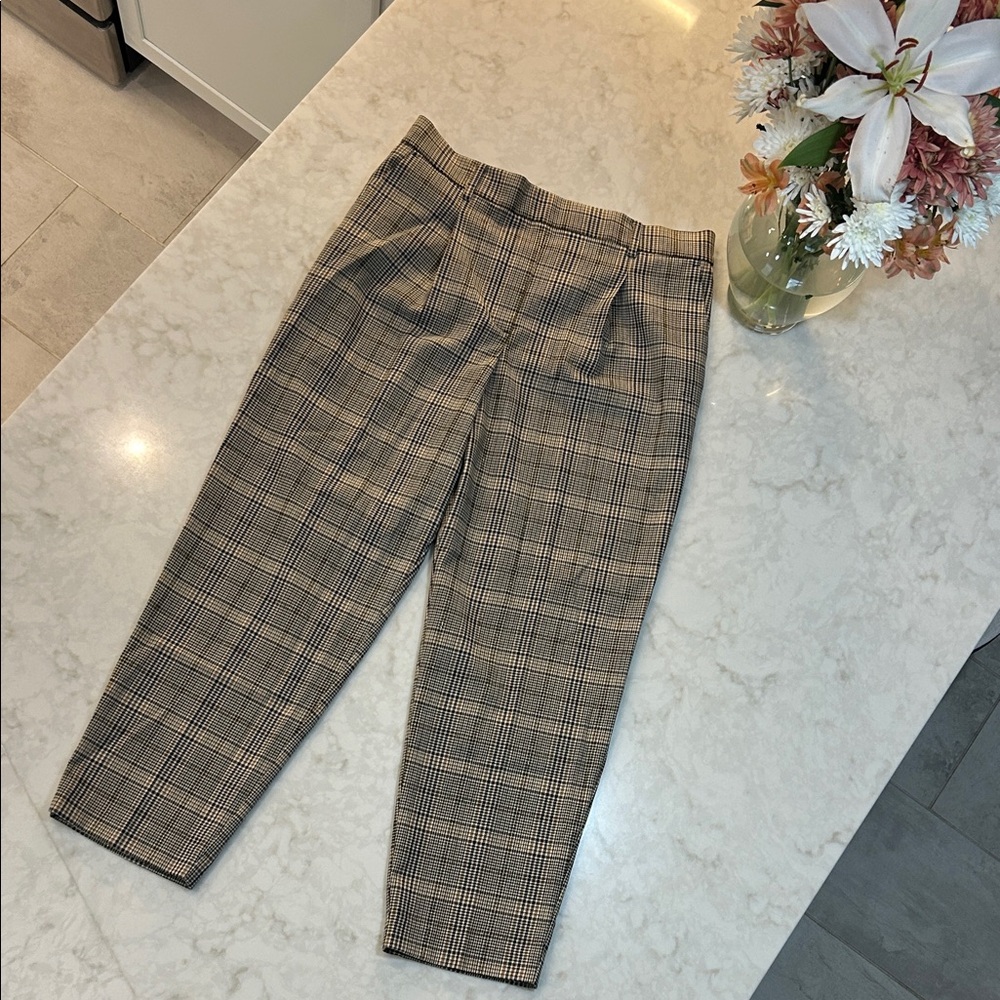 LOFT - Plaid Pull On Tapered Ankle Pants - Picture 2 of 10